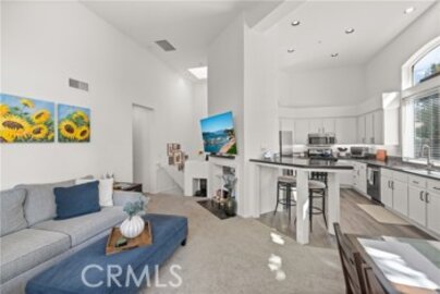 Magnificent Cantada Condominium Located at 2646 Dunstan Drive was Just Sold