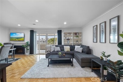 1117 Rosecrans Avenue #15A Photo