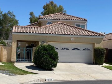 28380 Champions Drive Photo