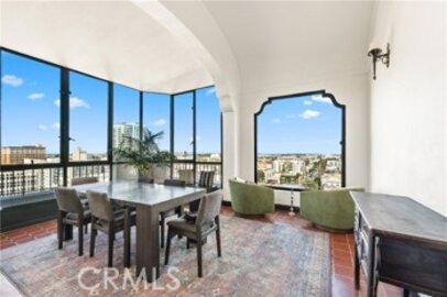 Lovely Newly Listed Lafayette Building Condominium Located at 140 Linden Avenue #324