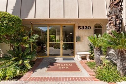 5330 Lindley Avenue #305 Photo