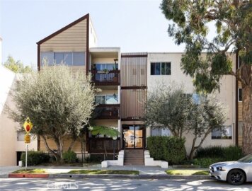 6050 Canterbury Drive #F108 Photo