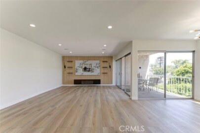 4487 Colbath #309 Photo