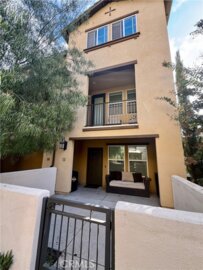 1570 W 1st Street Photo