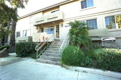 Amazing Newly Listed Landmark Townhomes Townhouse Located at 18347 Saticoy Street #33