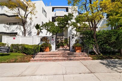 4950 Louise #304 Photo