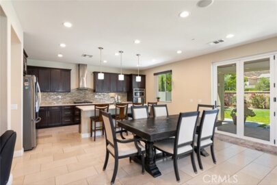 31134 Maverick Photo