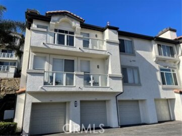 Outstanding Newly Listed La Vista Condominium Located at 30902 Clubhouse Drive #18E