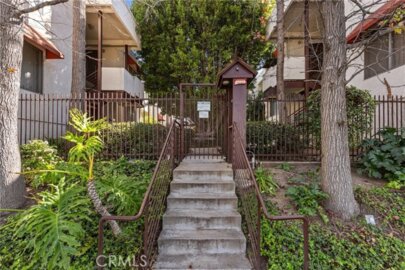 5652 Yolanda Avenue #7 Photo