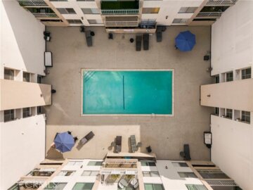 927 N Kings Road #118 Photo