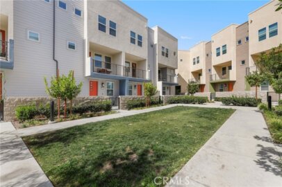 1643 W Lincoln Avenue #102 Photo