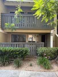 Charming Newly Listed River Oaks Condominium Located at 3535 Banbury Drive #145