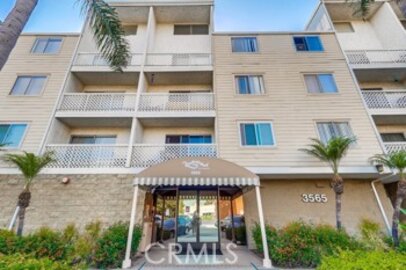 Gorgeous Newly Listed Lindenwood Condominium Located at 3565 Linden Avenue #255