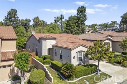Charming Newly Listed Temeku Hills Single Family Residence Located at 41799 Cascades Court