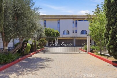 5218 Lindley Avenue #3 Photo