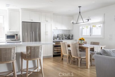 1631 Irvine #F Photo