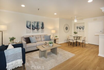 4788 Lakeview Photo