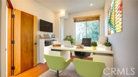 Beautiful Satsuma Villas Condominium Located at 5303 Satsuma Avenue #120 was Just Sold