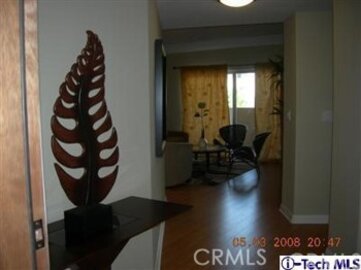 Elegant 1515 Grismer Ave Condominium Located at 1515 Grismer #305 was Just Sold