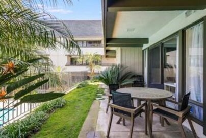 Phenomenal Costa Verde Condominium Located at 2537 Navarra Drive #12A was Just Sold