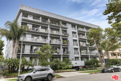 Delightful 450 S Maple Dr Condominium Located at 450 S Maple Drive #302 was Just Sold