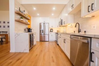 Lovely Newly Listed Summer Sea Condominium Located at 270 Dahlia Avenue #5