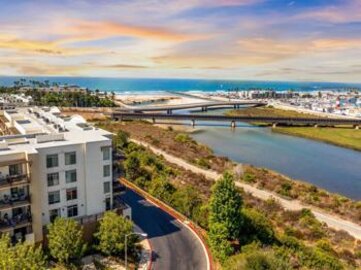 Lovely Seacliff Condominium Located at 1019 Costa Pacifica Way #1110 was Just Sold