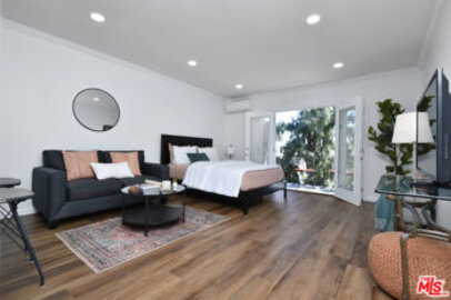 Gorgeous Citywood Condominiums Condominium Located at 15344 Weddington Street #308 was Just Sold