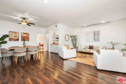 5139 Balboa Boulevard #9 Photo