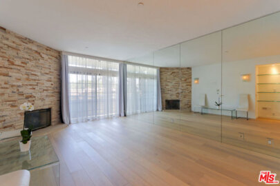 200 N Swall Drive #462 Photo