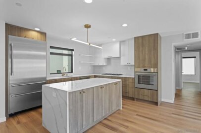 809 Seacoast Drive Photo