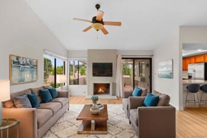 Marvelous Newly Listed Oaks North Villas Condominium Located at 12884 Camino De La Breccia