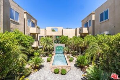 Magnificent Newly Listed 12633 Moorpark Condominium Located at 12633 Moorpark Street #208