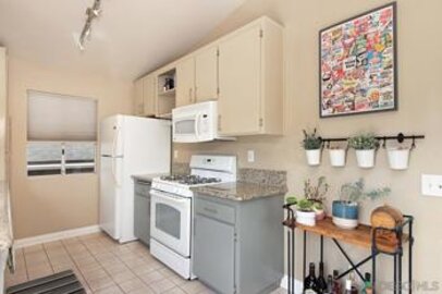 Charming Mardi Gras Villas Condominium Located at 4169 Louisiana #4 was Just Sold
