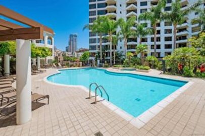 Splendid Newly Listed Park Place Condominium Located at 700 W Harbor Drive #103