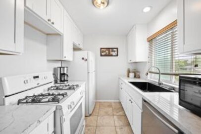 Extraordinary Tiberon Condominium Located at 3427 Seabreeze Walk was Just Sold
