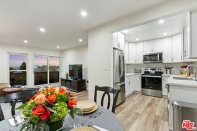 Splendid Windsor Castle Condominium Located at 5651 Windsor Way #301 was Just Sold