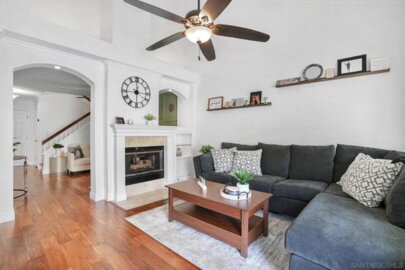 731 Edgewater #B Photo