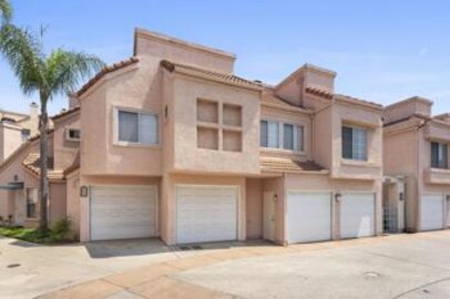 Phenomenal Rancho Villas Condominium Located at 12039 Calle De Leon #18 was Just Sold