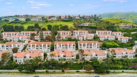 Gorgeous Malibu Villas Condominium Located at 28328 Rey De Copas Lane was Just Sold