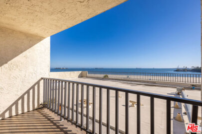 1140 E Ocean Boulevard #114 Photo