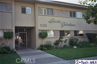 Marvelous Louise Gardens Condominium Located at 1125 N Louise Street #10 was Just Sold