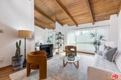 Splendid Windsor Fountains Condominium Located at 4900 Overland Avenue #315 was Just Sold