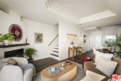 Stunning Newly Listed 2500 Abbot Kinney Condominium Located at 2500 Abbot Kinney Boulevard #25