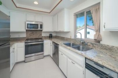 Impressive Newly Listed Meadowridge Townhouse Located at 3113 Avenida Topanga