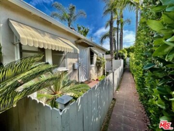 1527 W Centinela Avenue #D Photo