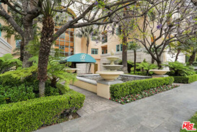 Amazing The Brentwood Condominium Located at 11500 San Vicente Boulevard #404 was Just Sold