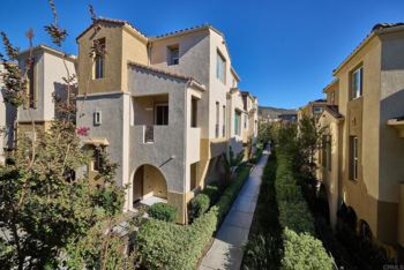 Beautiful Newly Listed Madiera Townhouse Located at 615 Kennedy Way