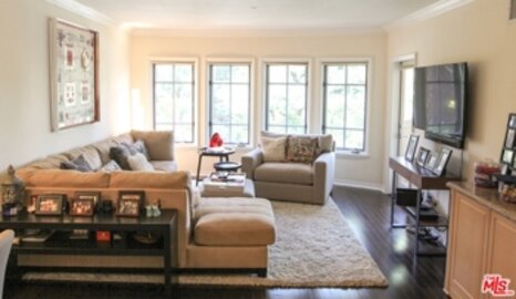 Extraordinary Vizcaya Condominium Located at 1000 Granville Avenue #204 was Just Sold