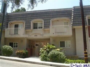 Splendid 1616 N Verdugo Rd Townhouse Located at 1616 N Verdugo Road #8 was Just Sold